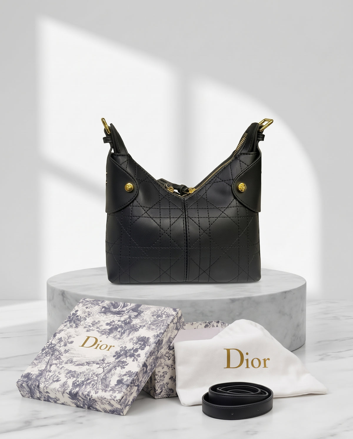 Dior Voyage Bag In Cannage Leather