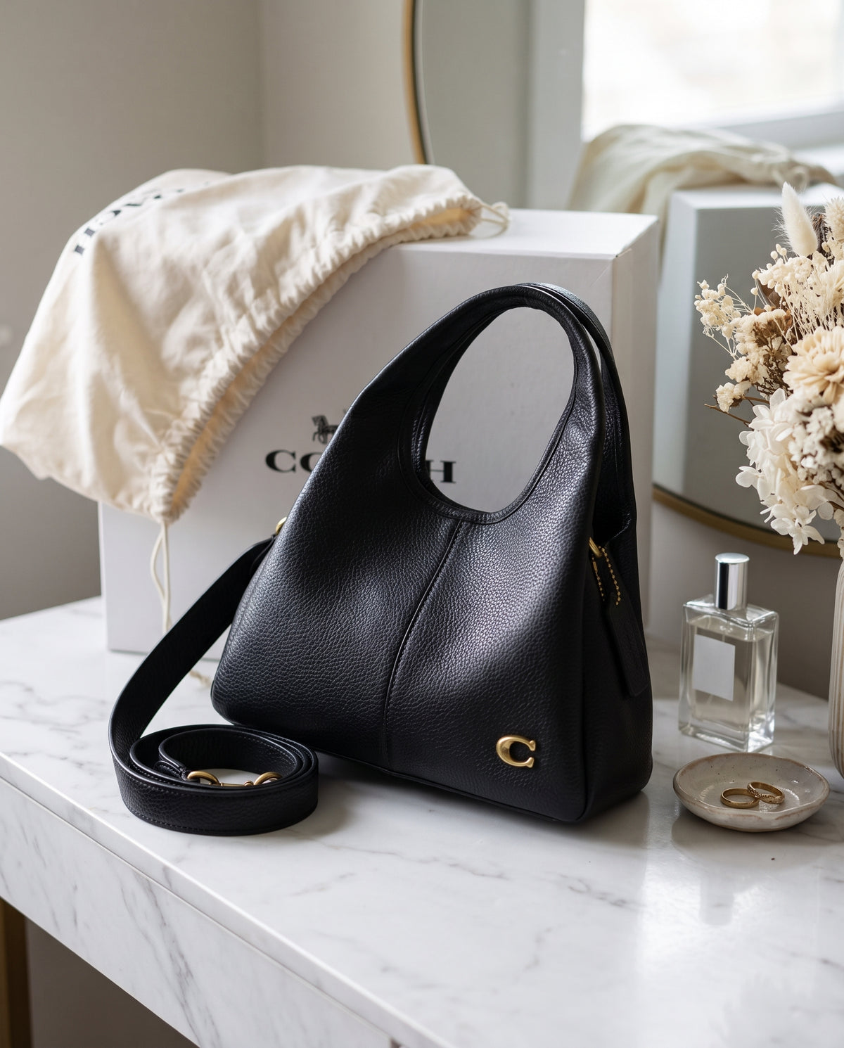 COACH Lana Shoulder Bag 23